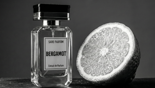 Bergamot Notası Nedir? Taze ve Parlak Kokusunun Parfümlerdeki Gizli Görevi