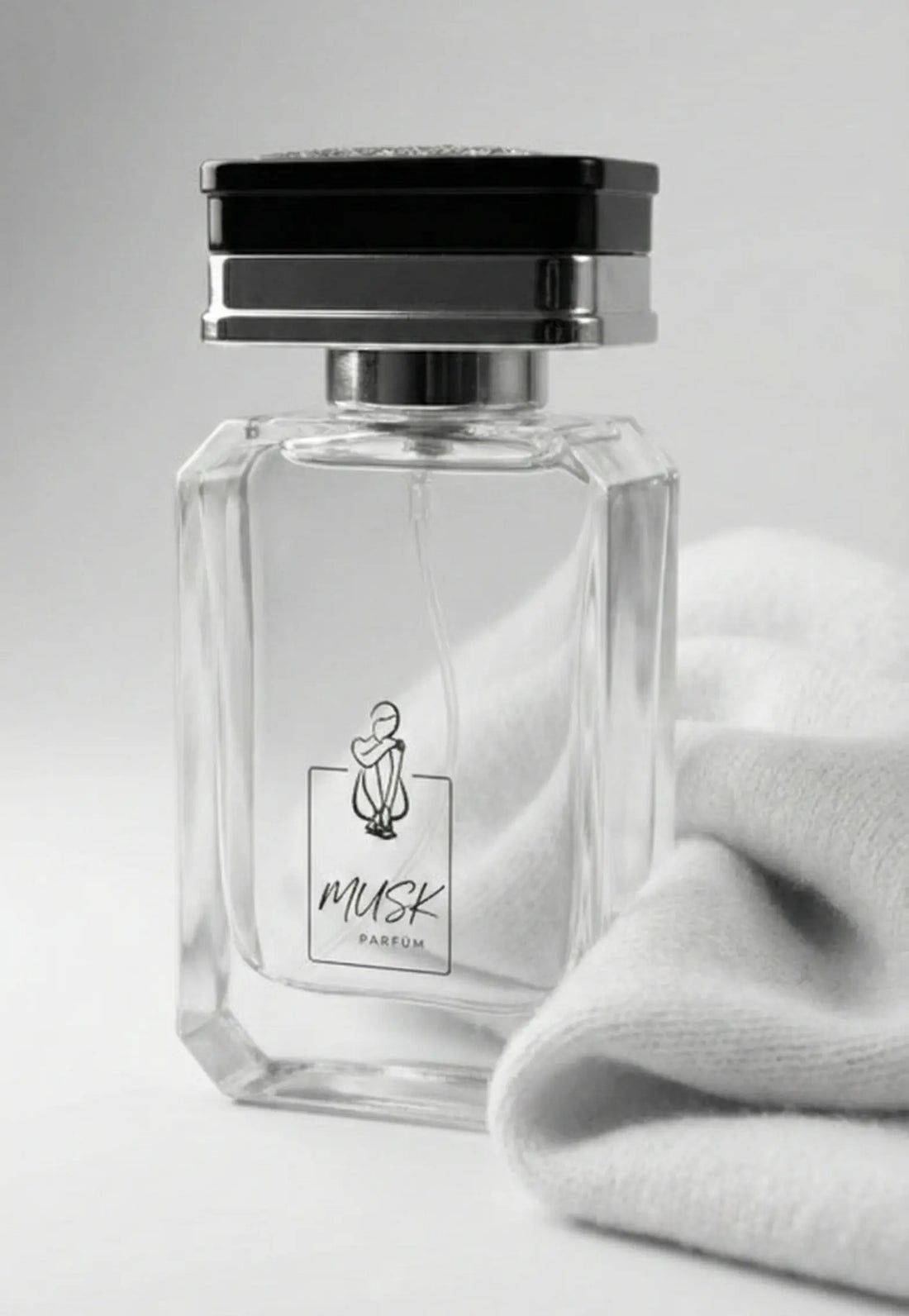 Misk (Musk) Notası Nedir? Parfüm Kalıcılığının ve Temiz Kokunun Gizli Kahramanı